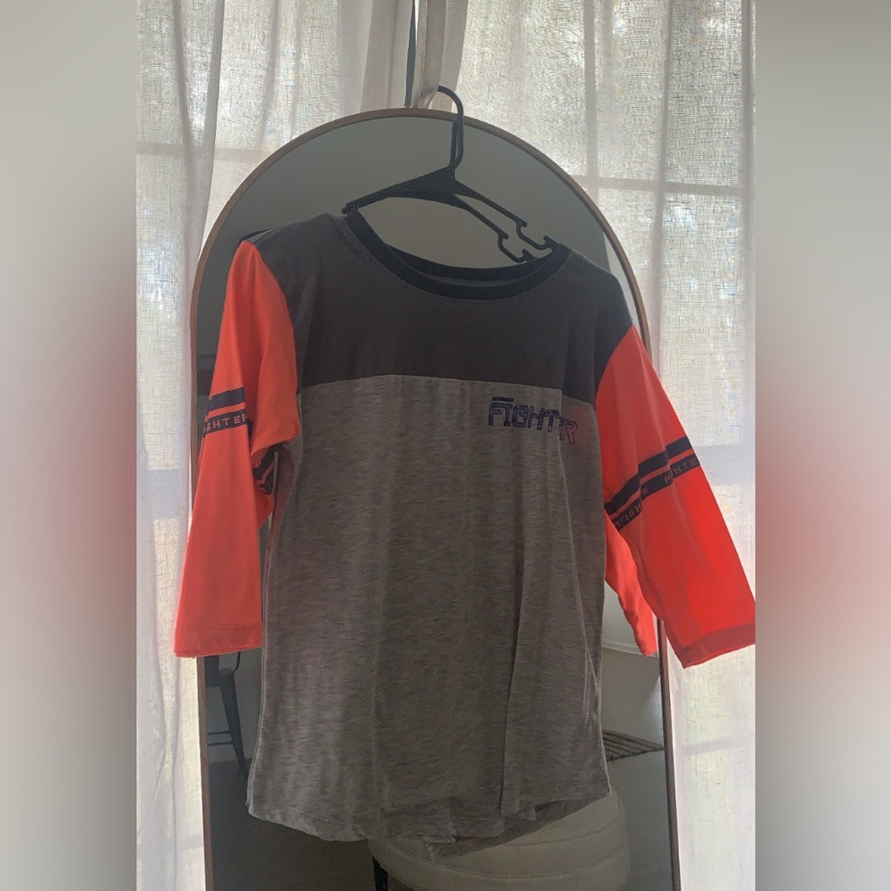 WOMENS BUCKLE AMERICAN FIGHTER TSHIRT